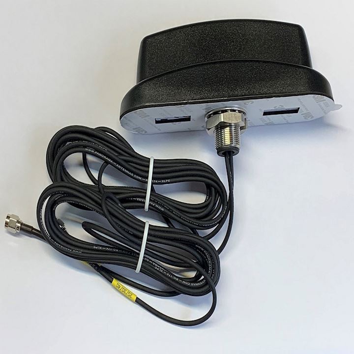 Low Profile Mimo Cellular Antenna (LPAM-BC3G-26-SP)